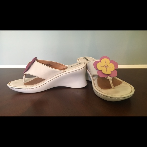 Born Sandals - Picture 7 of 7